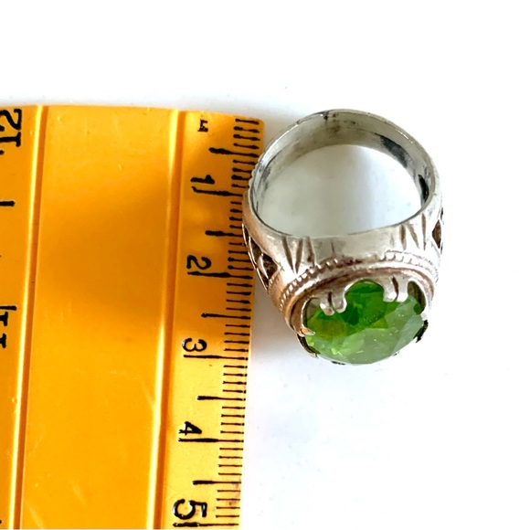 PERIDOT ring - Picture 4 of 10